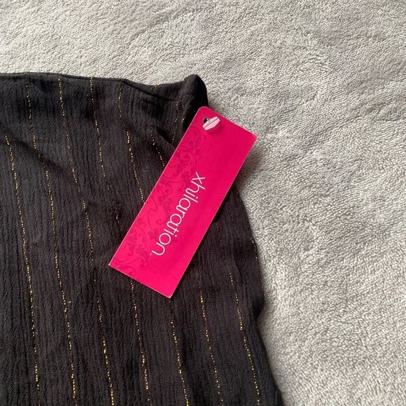 Black and Gold Cover-Up - Picture 5 of 7